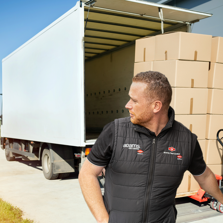 Logistics-Truck-Pest-Exterminate-pest control